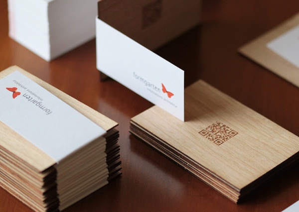 Combining Print Marketing and Digital Marketing For Your Small Business